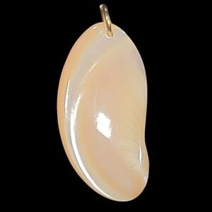 VTG MCM Mother of Pearl Lucky Bean Pendant Pale Pink Shell Coastal Beachy Boho